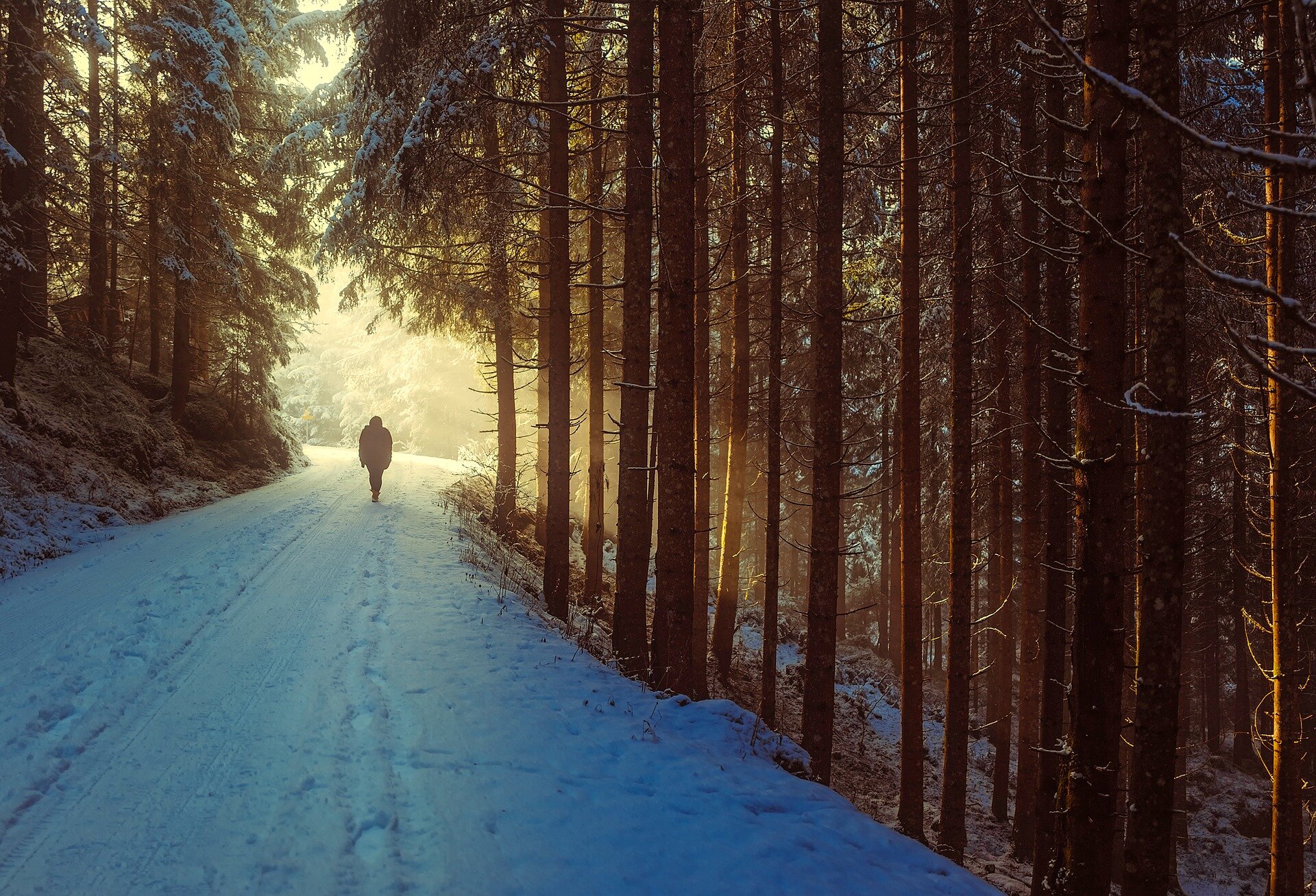 10 Signs You’re About to Get Hypothermia (And How to Stop It)